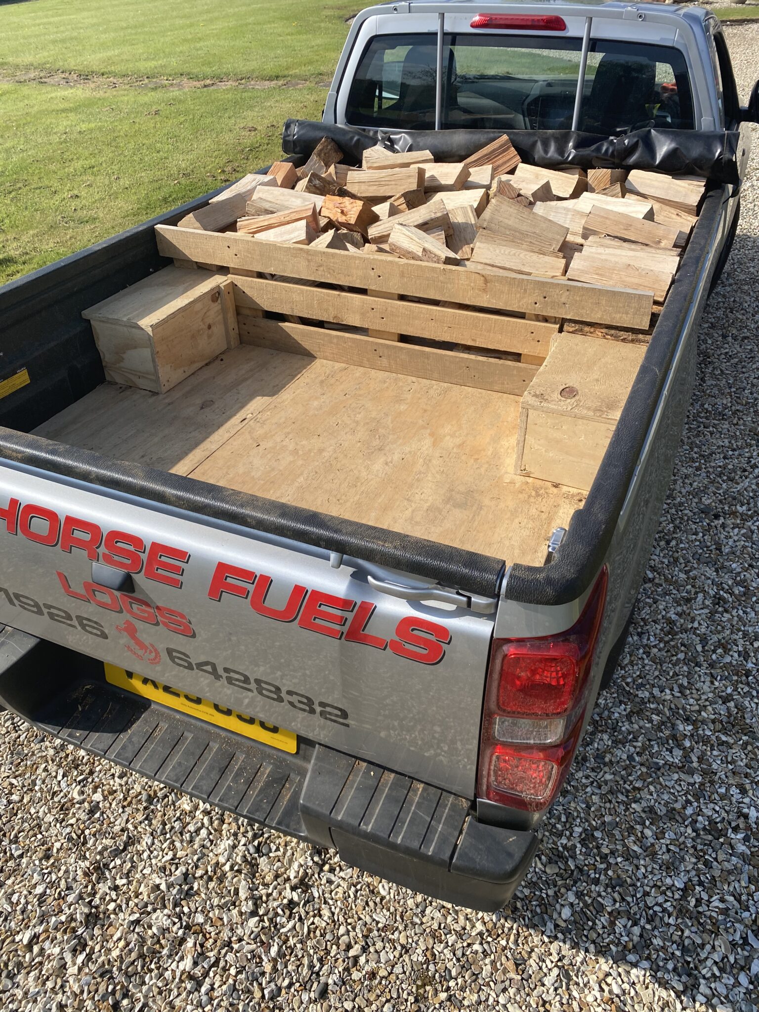 Half Pickup Truck / Kiln Dried / SMALL sized Logs - Image 2